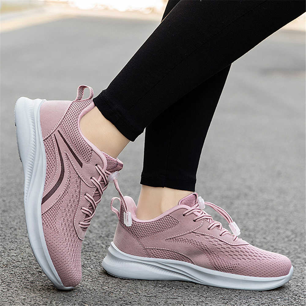 Round Tip Thick Heel High Heel - Wide Fit Heels recensione e prezzo