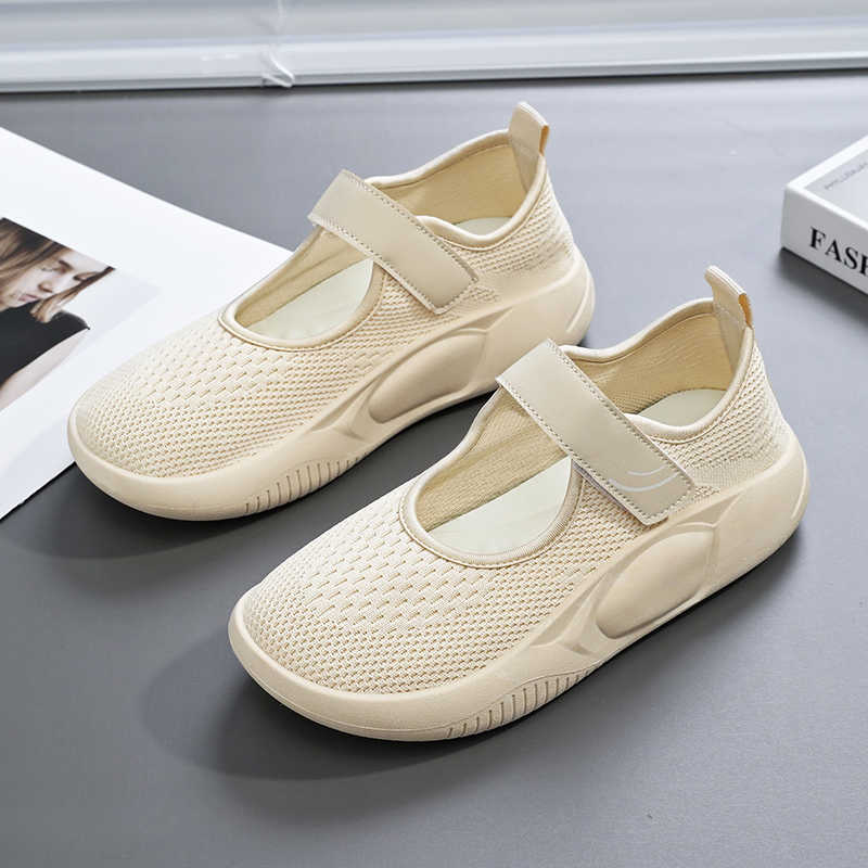 Increases Height Ete Women's H - Wide Fit Heels recensione e prezzo