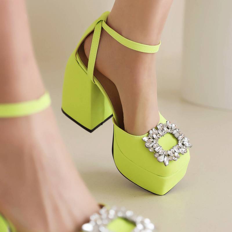 SIMLOVEYO Brand Shoes Women Sa - Women Shoes Branded recensione e prezzo