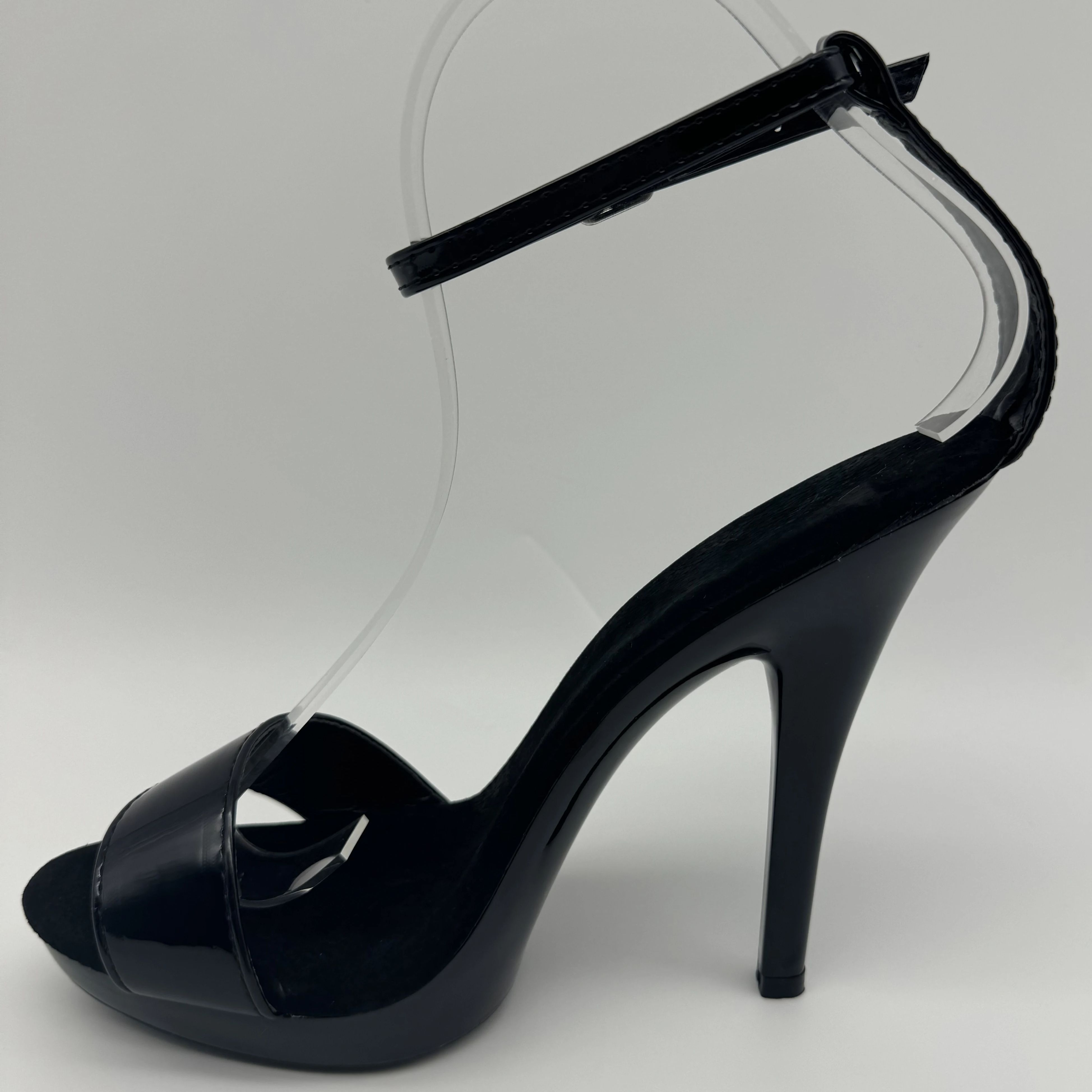 Black Patent Stilettos 13cm -  - Wide Fit Heels recensione e prezzo