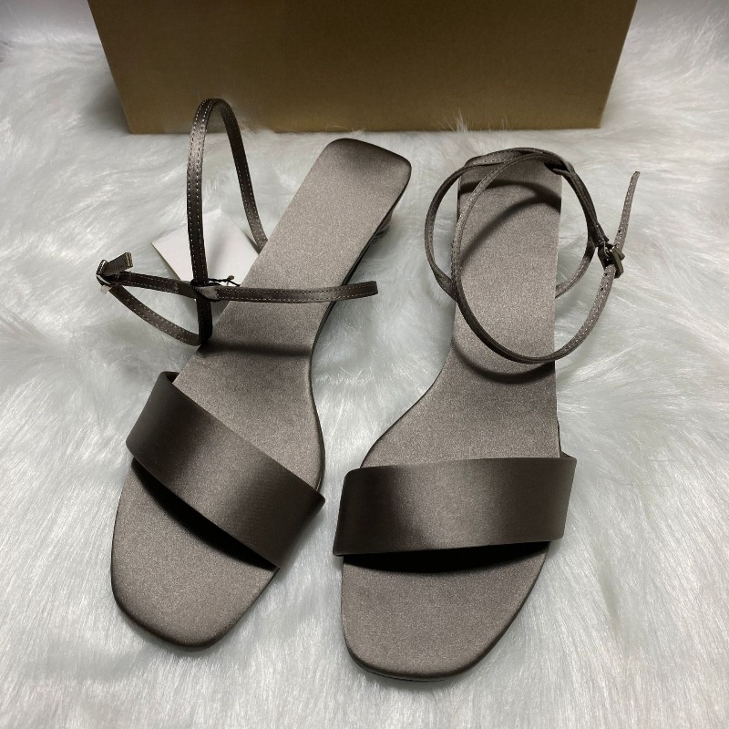 Luxury Satin Ankle Strap Low H - Women Shoes Branded recensione e prezzo