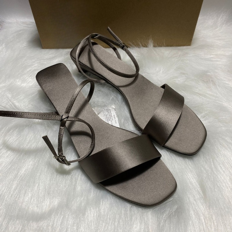 Luxury Satin Ankle Strap Low H - Women Shoes Branded recensione e prezzo