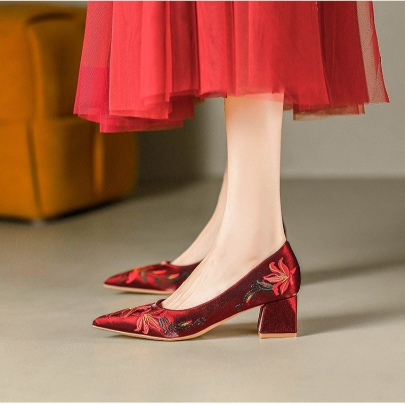 Spring Red Wedding Shoes Embro - Women'S Shoes Naturalizer recensione e prezzo