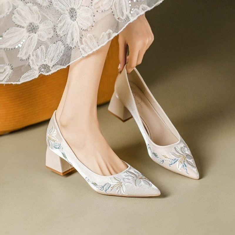 Spring Red Wedding Shoes Embro - Women'S Shoes Naturalizer recensione e prezzo