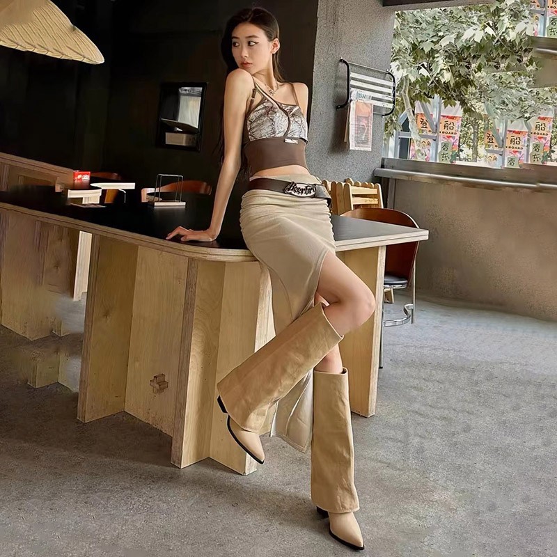Pointed Toe Coarse Following K - Wide Fit Heels recensione e prezzo